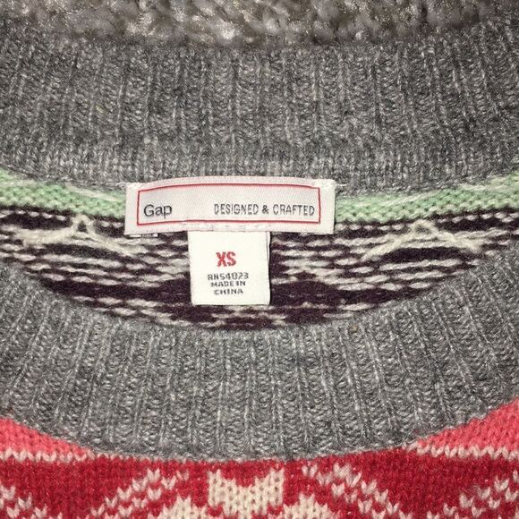 Beautiful Womens Rainbow Snowflake stripe winter Lambswool blend sweater The Gap - Picture 2 of 6